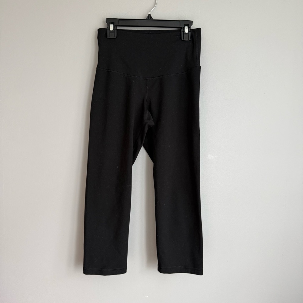 Old Navy Active Black Cropped Leggings